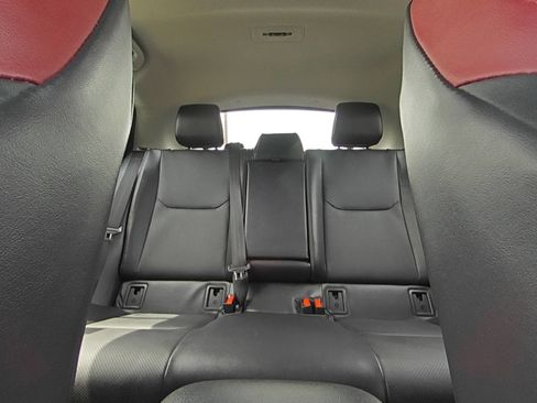 Used 2024 Toyota Prius Prime FWD image 33