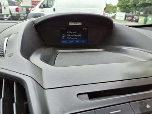 Used 2017 Ford C-MAX Energi SE image 30