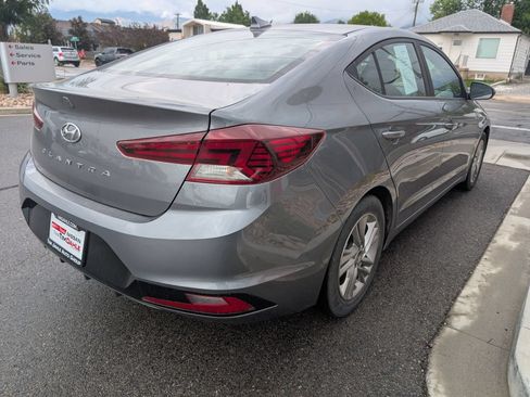 Used 2019 Hyundai Elantra Value Edition FWD image 5