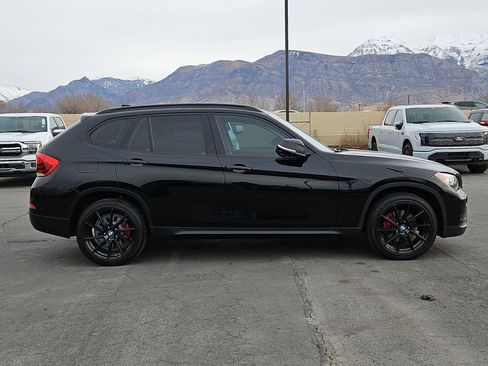 Used 2013 BMW X1 xDrive28i image 2