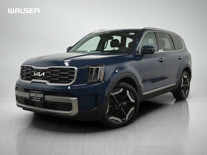 Used 2023 Kia Telluride S w/ S Sunroof Package
