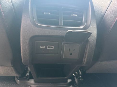 Used 2022 Chevrolet Blazer RS w/ Enhanced Convenience Package image 29