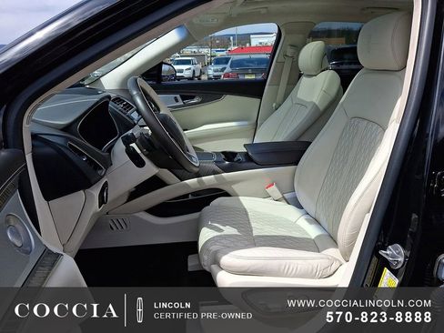 Certified 2020 Lincoln Nautilus Black Label image 13