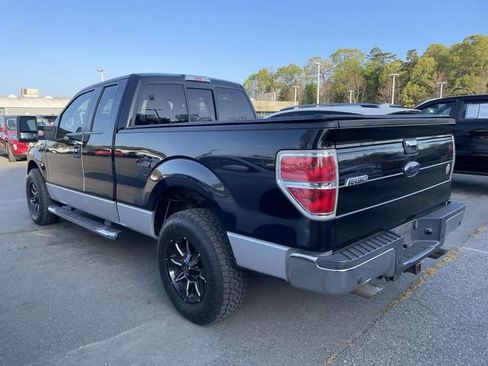 Used 2010 Ford F150 XLT image 4