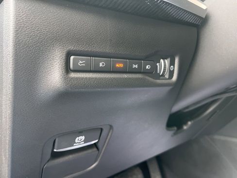 Used 2025 Jeep Wagoneer S Limited image 24