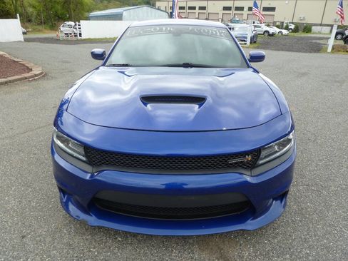 Used 2018 Dodge Charger R/T Scat Pack w/ Dynamics Package RWD image 2