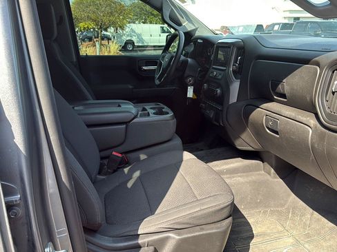 Used 2021 Chevrolet Silverado 1500 Custom w/ Safety Confidence Package AWD/4WD image 11
