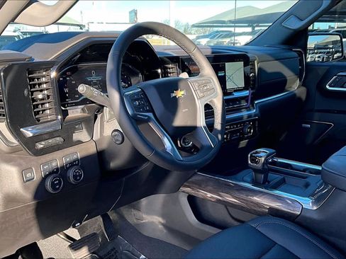 New 2025 Chevrolet Silverado 1500 LTZ w/ Technology Package image 9