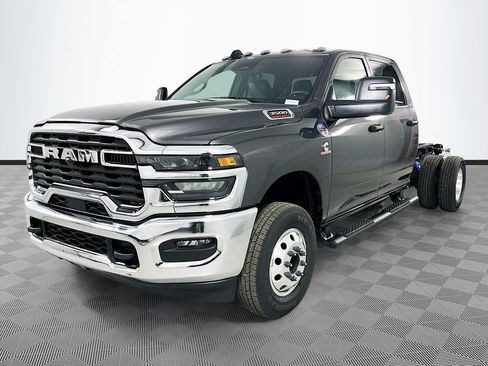 New 2026 RAM 3500 Tradesman w/ Chrome Appearance Group AWD/4WD image 23