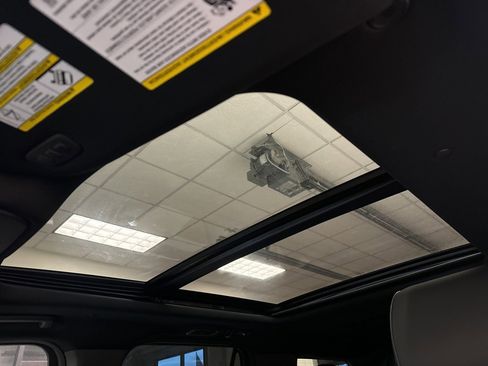 New 2025 Ford Expedition Tremor image 39