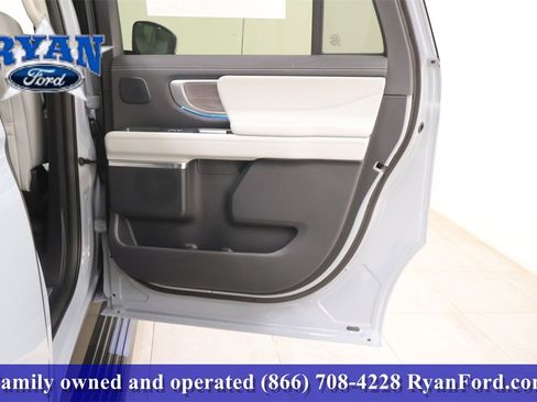 New 2025 Ford Expedition Max Platinum w/ Platinum Ultimate Package image 17