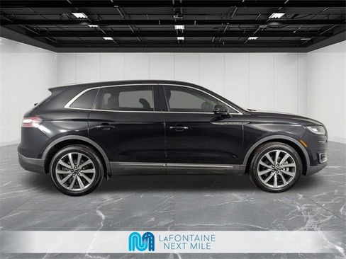 Used 2019 Lincoln Nautilus Select image 5