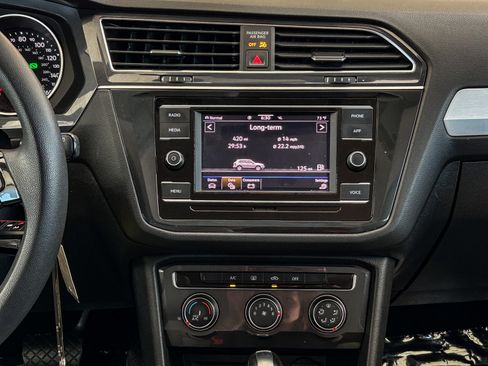 Used 2020 Volkswagen Tiguan S AWD/4WD image 13
