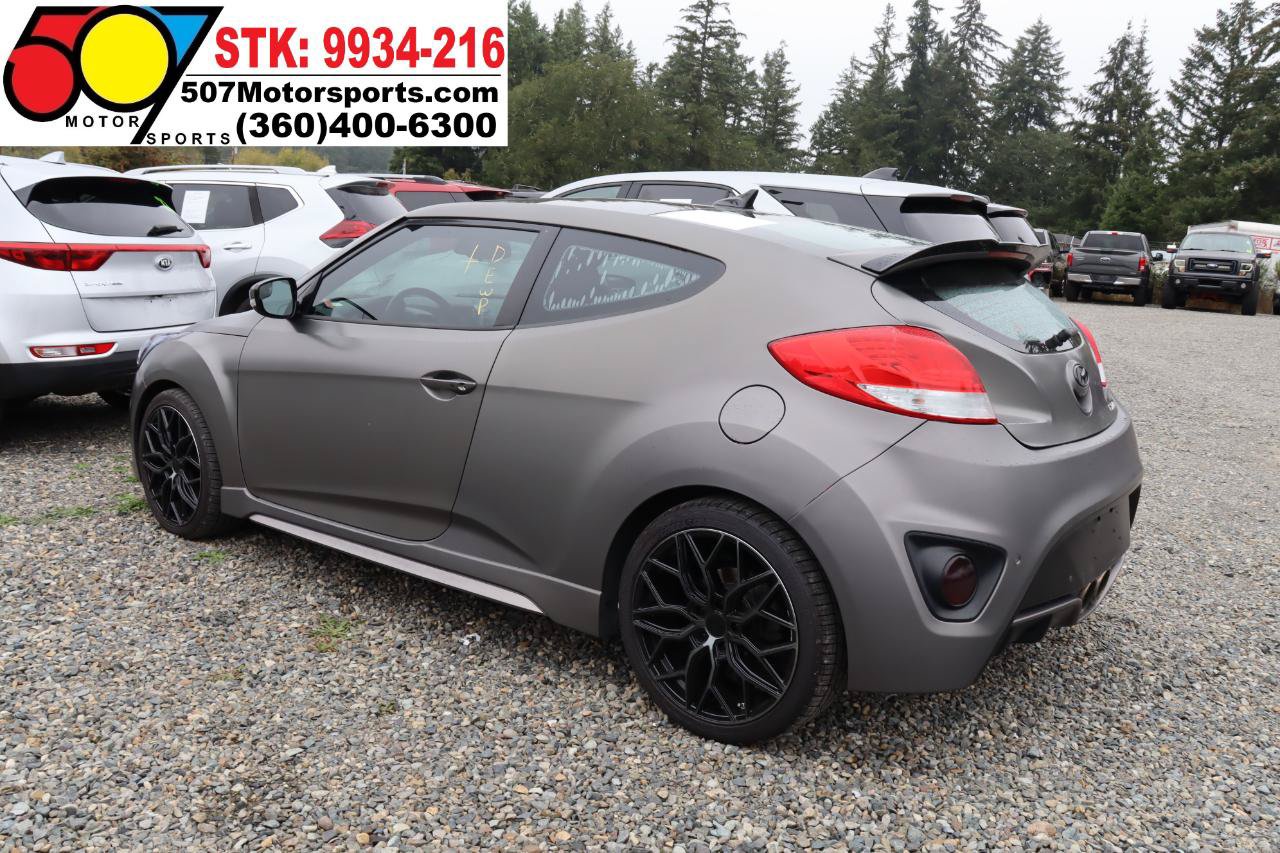 Used 2016 Hyundai Veloster Turbo w/ Option Group 04 FWD image 3