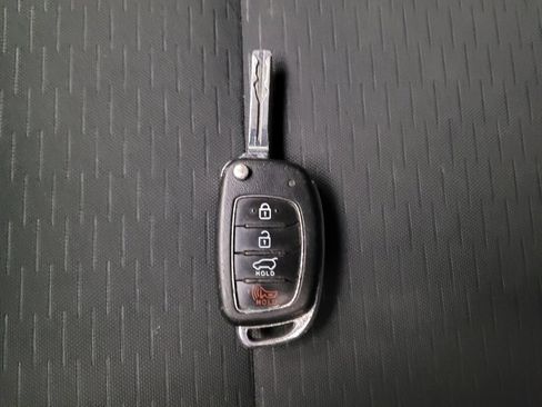 Used 2019 Hyundai Tucson SE FWD image 32