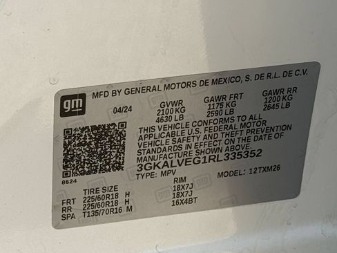 Used 2024 GMC Terrain SLT AWD/4WD image 31