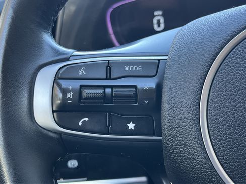 Certified 2023 Kia Sportage EX image 14