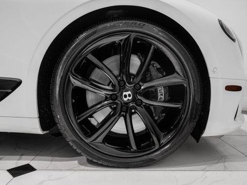 Certified 2021 Bentley Continental GT image 16