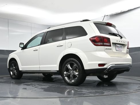 Used 2015 Dodge Journey Crossroad w/ Flexible Seating Group image 28
