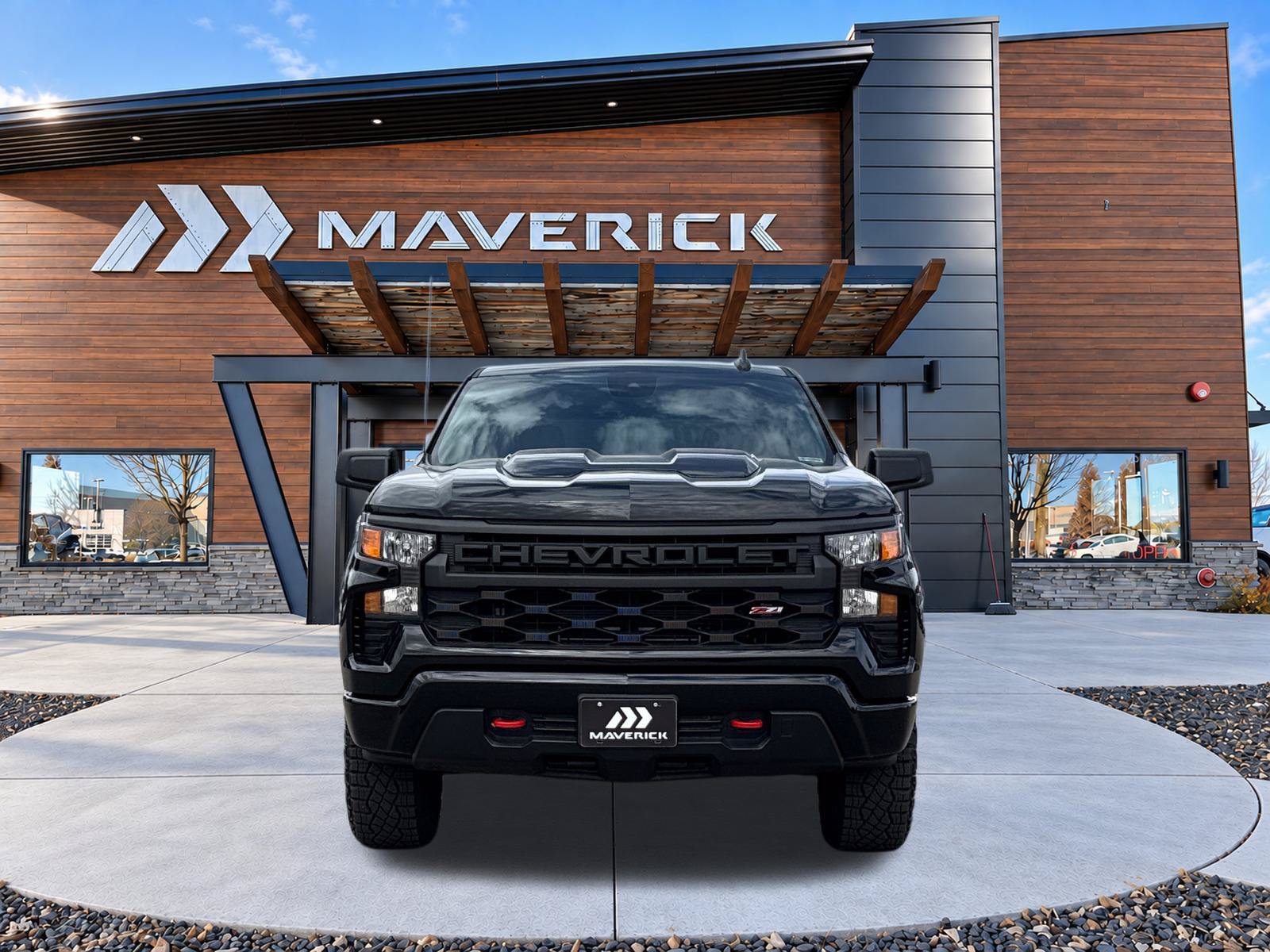 Used 2025 Chevrolet Silverado 1500 Custom Trail Boss AWD/4WD image 2