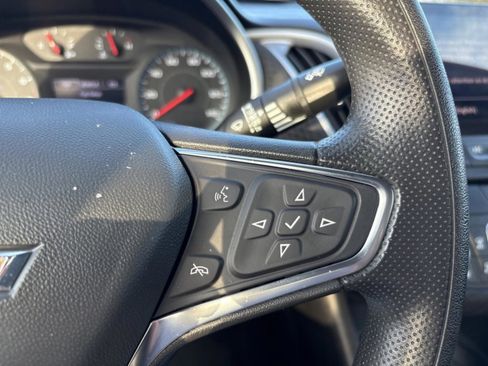 Used 2024 Chevrolet Malibu LT image 15