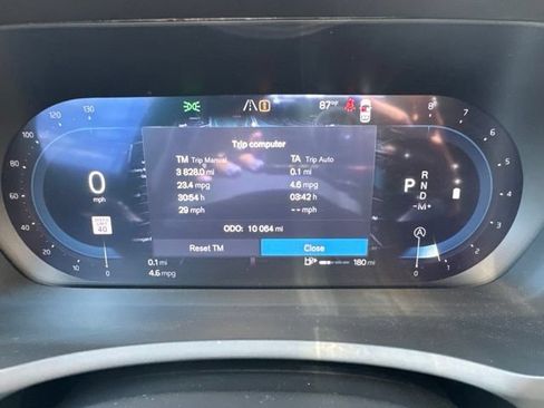 Certified 2025 Volvo XC90 B6 Plus AWD/4WD image 24