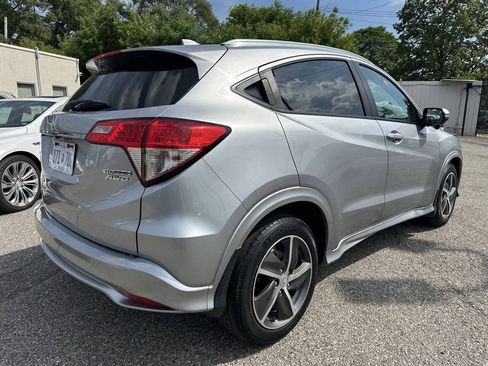 Used 2019 Honda HR-V Touring image 5