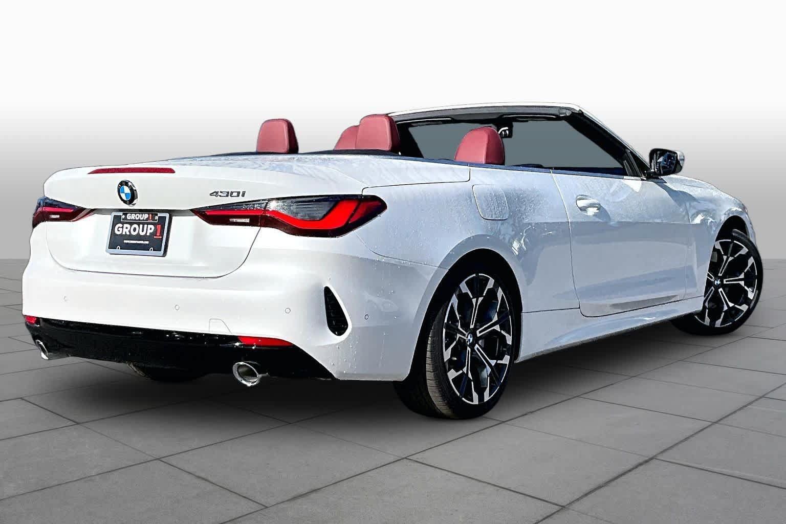 Used 2026 BMW 430i Convertible RWD image 12