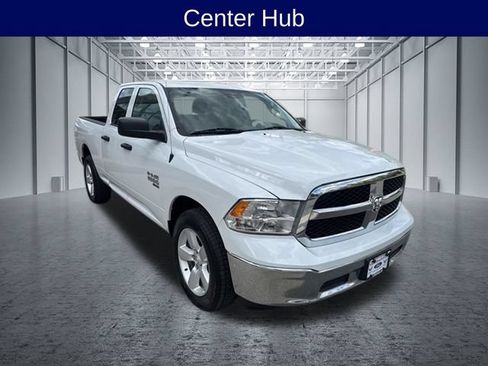 Used 2024 RAM 1500 Classic SLT AWD/4WD image 5