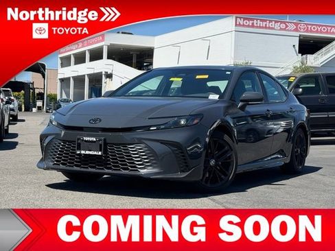 Used 2025 Toyota Camry SE w/ Multimedia Upgrade Package FWD image 3