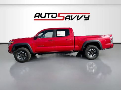 Used 2023 Toyota Tacoma TRD Off-Road w/ Advanced Technology Package AWD/4WD image 4