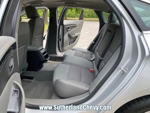 Used 2019 Chevrolet Impala LS FWD image 34