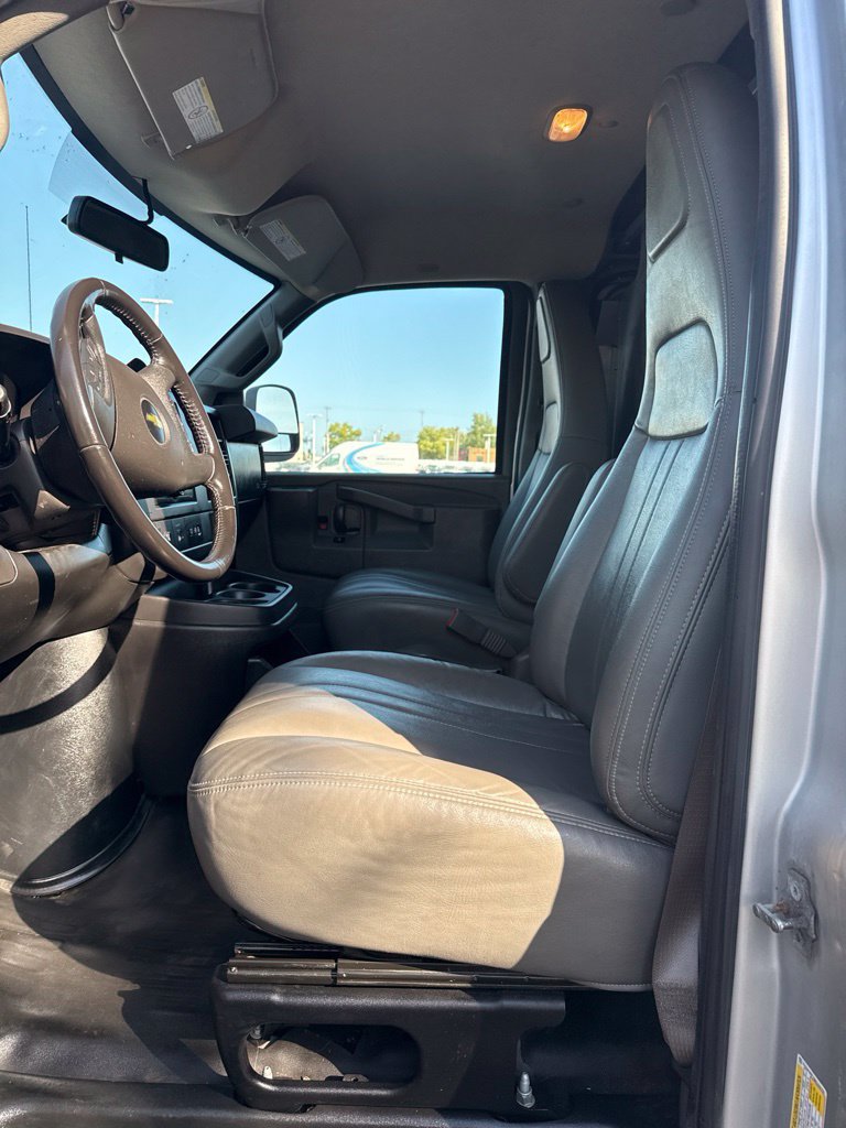 Used 2021 Chevrolet Express 2500 Extended w/ Driver Convenience Package RWD image 12