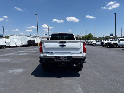 Used 2025 Chevrolet Silverado 2500 LT w/ Trail Boss Package AWD/4WD image 4