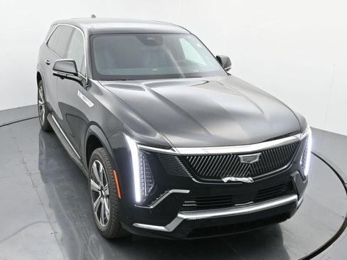 New 2025 Cadillac Escalade IQ Luxury 2 image 30