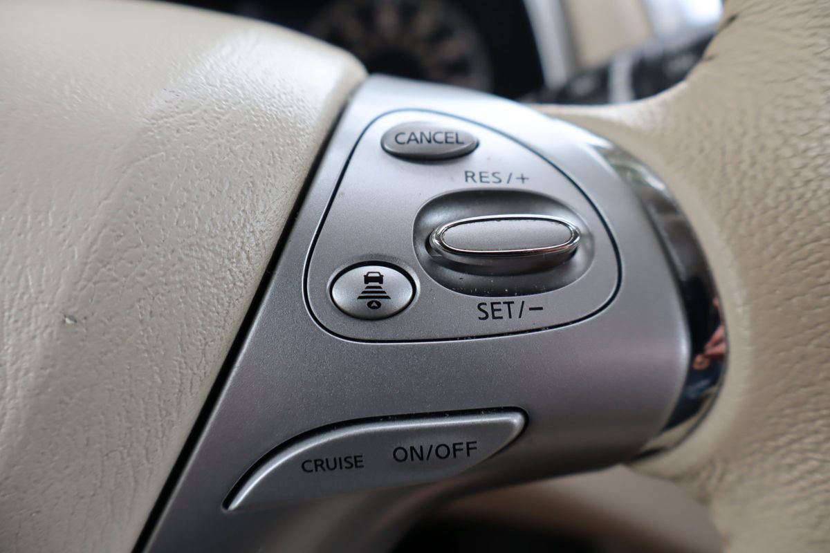 Used 2016 Nissan Murano Platinum w/ Platinum Technology Package FWD image 31