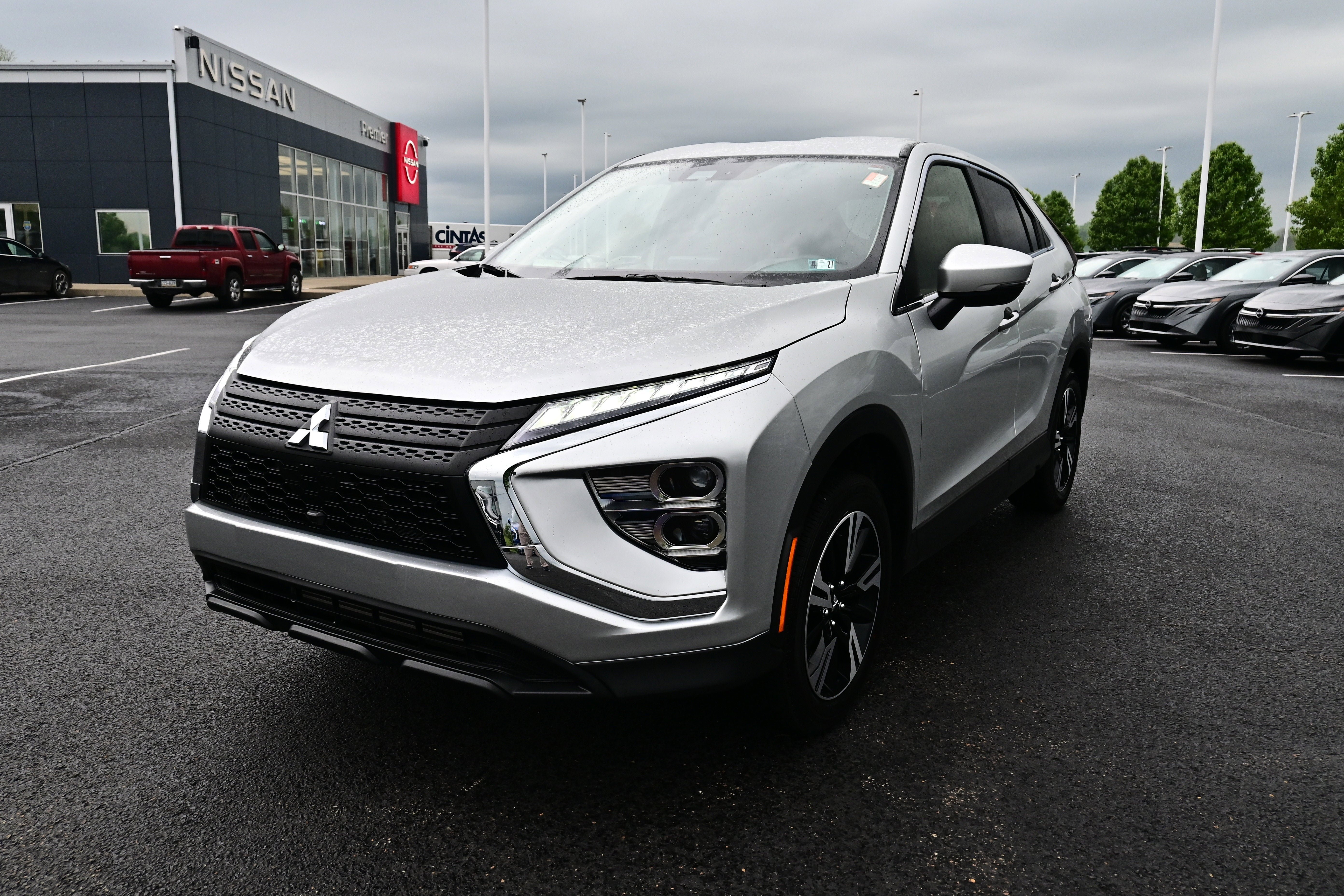 Used 2026 Mitsubishi Eclipse Cross SEL AWD/4WD image 4