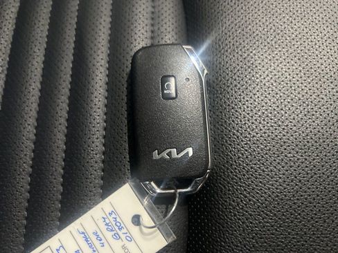 Certified 2023 Kia Sportage SX image 26