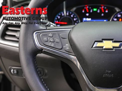Used 2021 Chevrolet Equinox LT AWD/4WD image 15