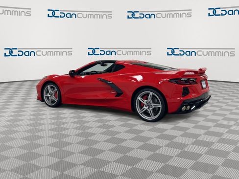 Used 2021 Chevrolet Corvette Stingray Preferred Cpe w/ Z51 Performance Package RWD image 6