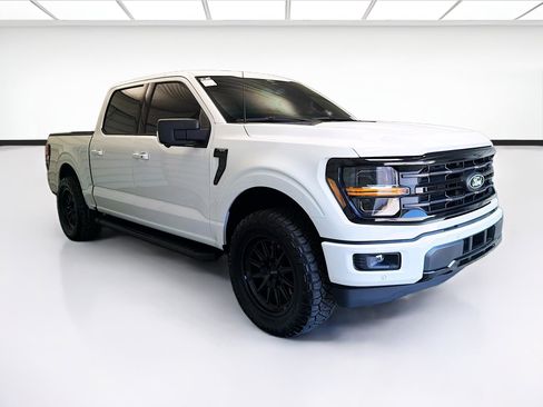 Used 2024 Ford F150 XLT w/ Equipment Group 302A MID RWD image 3