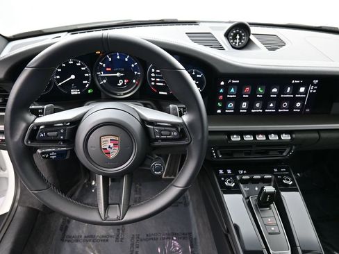 Used 2024 Porsche 911 Carrera GTS image 6