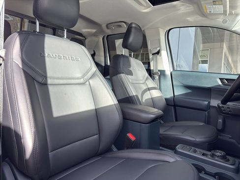 New 2026 Ford Maverick Lariat w/ Black Appearance Package image 58