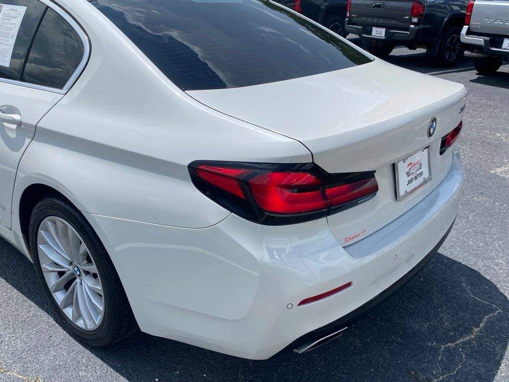 Used 2021 BMW 530i w/ Convenience Package RWD image 10