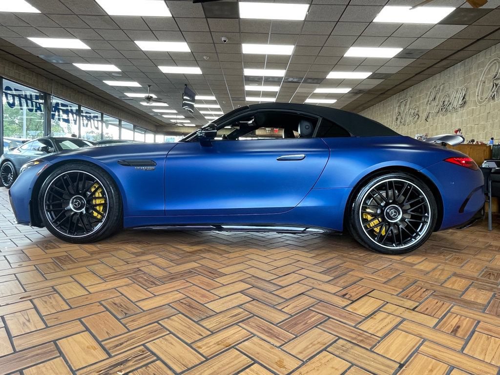 Used 2022 Mercedes-Benz SL 63 AMG 4MATIC image 11