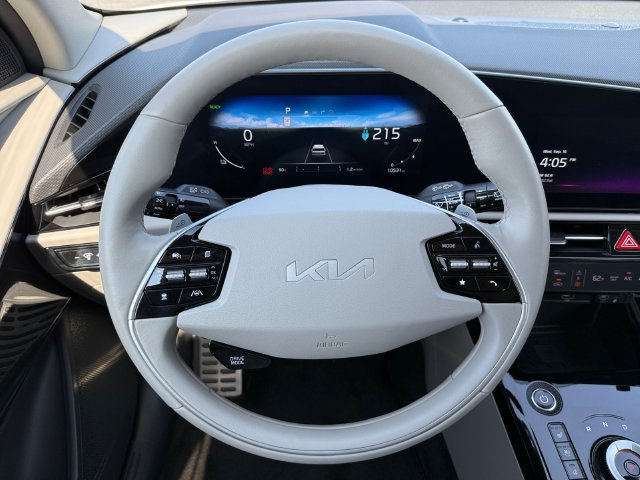 Used 2023 Kia Niro Wave FWD image 15