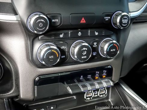 Used 2019 RAM 1500 Big Horn image 17