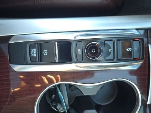 Used 2015 Acura TLX V6 w/ Technology Package image 19