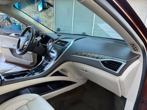 Used 2016 Lincoln MKZ Hybrid w/ Equipment Group 600A Reserve image 17