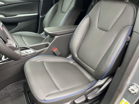 New 2026 Buick Encore GX Sport Touring FWD image 8
